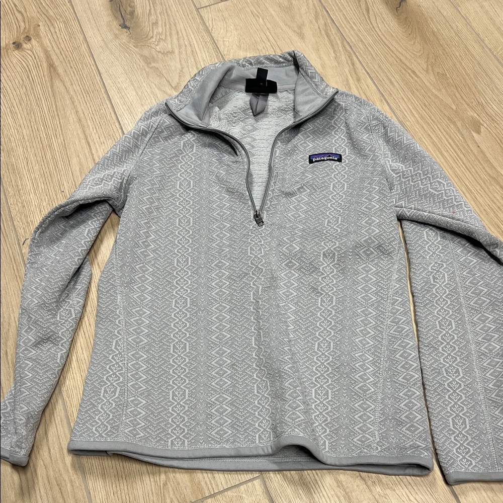 Patagonia Gray Patterned Sweatshirt